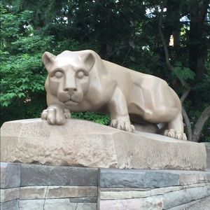 Meet your Posher, Logan